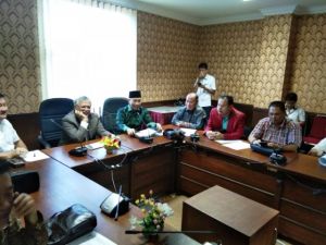 Komisi II Studi Banding terkait LP2B ke Kepri