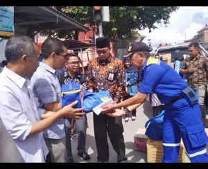 Reaksi Cepat Pemkot Bantu Korban Kebakaran, Sekda Munasri Serahkan Bantuan