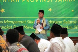 Buka Puasa Bersama dengan Masyarakat Jambi Wilayah Timur, Ini Harapan Fachrori    