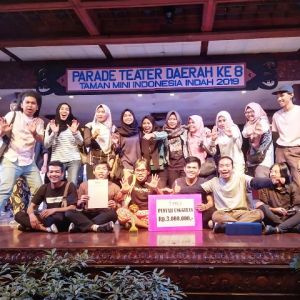 Hebat,  Tim Teater Air Raih Penyaji Terbaik di TMII Jakarta