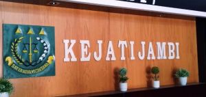 Kasus Beasiswa Pemprov Jambi Mencuat, 5 dari Satu Nama yang Dikabarkan Diperiksa Tiba di Kejati