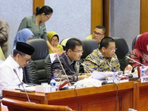SAH: Kesejahteraan Guru Honorer Masih Memprihatinkan