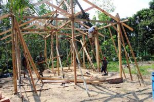 Gotong Royong antara TNI dan Warga, Begini Progres Bedah Rumah