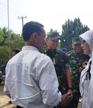 Warga Ini Respon Kedatangan Dandim di Lokasi TMMD: Berwibawa dan Merakyat