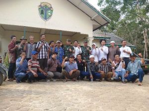 Warga Desa Ladang Peris Kompak Dukung TMMD