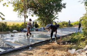 Berkolaborasi Dengan Warga, Jalan TMMD Cepat Selesai