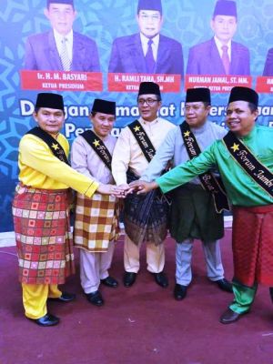 Tanggapi Isu Halal bi Halal Forum Jambi Barat 