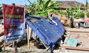 Dibangun TNI, Rumah Reyot Mbah Kholil Akan Kokoh