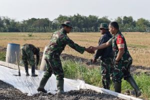 Dansatgas TMMD ke 105 Bakar Semangat Anggota