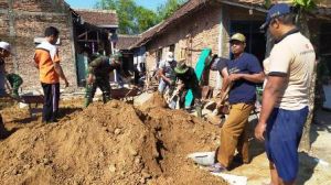 Perlu Banyak Tanah Urug Untuk Merehab RTLH