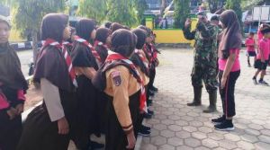''Terimakasih Pak Tentara Kami Diajari Indonesia Raya Yang Benar''