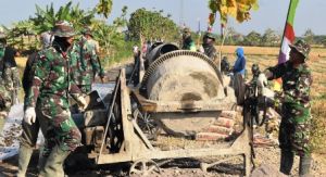  Dorong Penyelesaian Cepat Pembetonan Jalan TMMD