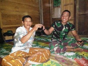 Anak Mondok di Jawa, Kedatangan Satgas Buat Rumah Saefuddin Kembali Ceria