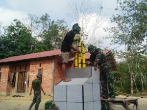 Tiga Bambu Runcing di Tugu TMMD jadi Saksi Sejarah Semangat TNI di Desa Ladang Peris