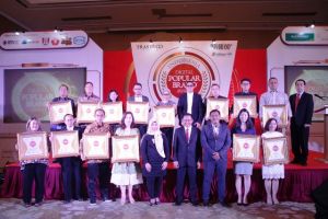 Merek-Merek Juara Peraih Digital Popular Brand Award 2019