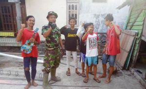 Satgas TMMD Arahkan Kelompok Anak Jalanan Untuk Berkarya