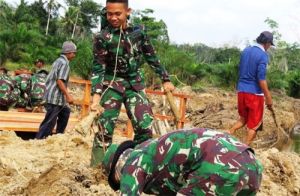 Satgas TMMD: Bertemu Orang Tua Asuh Jadi Pengobat Rindu