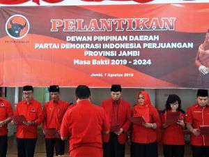 Pelantikan Pengurus PDIP Provinsi Jambi, Ini Target Edi Purwanto di Pilkada Serentak 2020