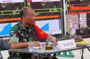 Bendera Merah Putih Sudah Berkibar di Rumah Warga Desa Ladang Peris