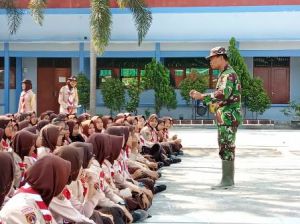 Satgas TMMD Kodim Demak Ajarkan Wawasan Kebangsaan Kepada Siswa Siswi SMAN 3 Demak