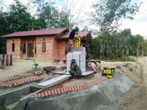 Tugu TMMD di Desa Ladang Peris Tinggal Pemasangan Prasasti 