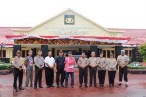 Binmas Noken Polri Peduli Masdarwis di Kabupaten Biak