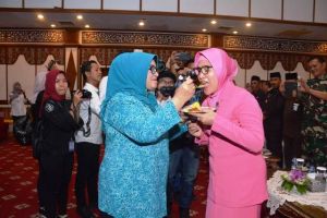 Puncak HKG PKK ke 47 Provinsi Jambi, Rahima Beri Surprise ke Ny Ning Muchlis