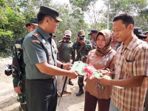 Serahkan Kunci ke Sriyono, Danrem Pesan Agar Dirawat dengan Baik