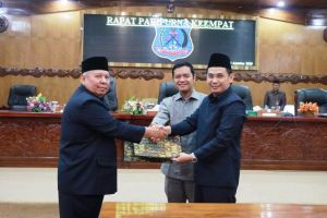 Sah, Raperda tentang APBD Kabupaten Tahun anggaran 2020 ditandatangani Bupati Safrial dan Ketua DPRD