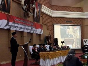 Jadi Pimpinan Sidang Sementara, Yasir Sampaikan Agenda DPRD Kota Jambi