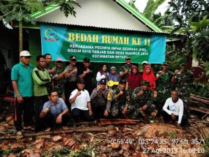 Dandim Tanjab Resmikan Bedah Rumah Kerjasama Kodim dan Pencinta Infak dan Sedekah