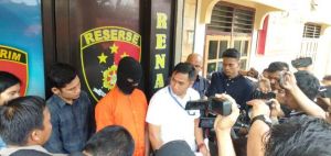 Bejat…Gauli Anak Tiri dan Tantenya Hingga Bertiga  dengan Istri, Lelaki Ini Ditangkap Polda Jambi