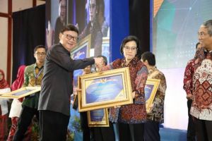 Kemendagri dan BNPP Menerima Penghargaan WTP 5 Tahun Berturut-Turut dari Kemenkeu