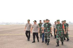 Pantau Karhutla di Wilayah Jambi dari Udara, Ini Kata Kasdam II Sriwijaya