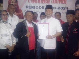 Kembalikan Formulir PDIP, Fasha Resmi Nyatakan Maju Pilgub