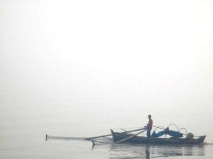 Pelaut Diwanti-wanti Berhati-hati Jarak Pandang Makin Terbatas