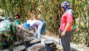 Tampil di Kegiatan TMMD Seperti Kaum Laki-laki