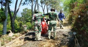 Kejar Target, Satgas TMMD Nekad Kerja Tambahan