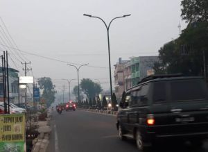 Pagi Ini, Kabut Asap Makin Pekat, Kualitas Udara Kota Jambi  Masuk Kategori Berbahaya