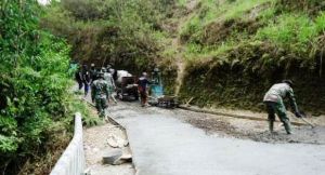 Senkom Polri Turun ke Lokasi TMMD