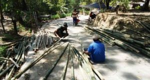 Butuh Banyak Bambu Saat Merehab RTLH