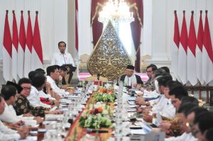 Ingatkan Kerja Tim, Presiden Jokowi: Tidak Ada Visi Misi Menteri, Yang Ada Visi Misi Presiden