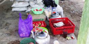 Amunisi Sela Untuk Warga dan Satgas TMMD