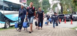 Hari Ini Ratusan Atlet Terbaik Jambi Resmi Diberangkatkan ke Bengkulu