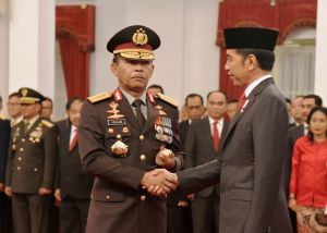 Dilantik Presiden Jokowi, Jenderal Pol. Idham Azis Resmi Jadi Kapolri Gantikan Tito Karnavian  