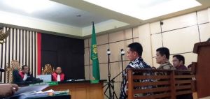 Apif Urus Uang Ketok RAPBD 2017 Sampai dengan Urusan Pribadi Zola, Asrul di 2018
