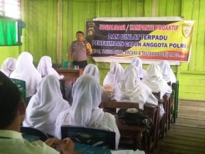 Kapolsek Dendang Sosialisasi Penerimaan Calon Anggota Polri Di Tanjabtim