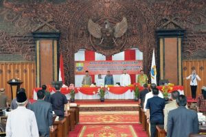 Pemprov Jambi Sampaikan Ranperda  Tentang Inovasi Daerah ke DPRD Provinsi Jambi