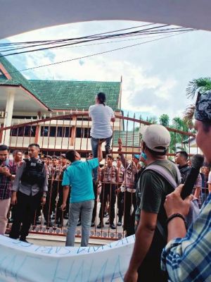 Didemo Soal Tulisan di Kompasiana, Ini Klarifikasi Era Purnamasari Tim YLBHI