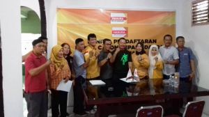 Jadi yang Pertama, Ramli Taha Ambil Formulir di Hanura